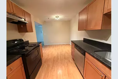 1340 Brook Street #E, Saint Charles, IL 60174 - Photo 7