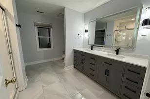 232 Linden Rd, Northbrook, IL 60062 - Photo 15