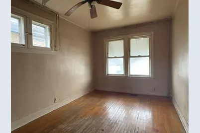 7553 S Paulina Street, Chicago, IL 60620 - Photo 7