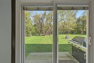 262 Brookside Dr, Paw Paw, IL 61353 - Photo 27