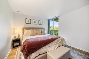 6010 Oakwood Dr, Lisle, IL 60532 - Photo 9