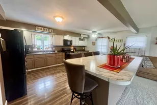 401 SE 4th St, Aledo, IL 61231 - Photo 11