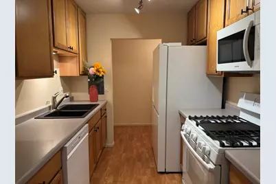 840 Wellington Avenue #103, Elk Grove Village, IL 60007 - Photo 5
