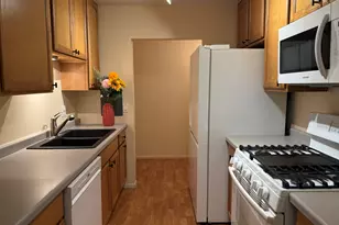 840 Wellington Ave, Elk Grove Village, IL 60007 - Photo 5