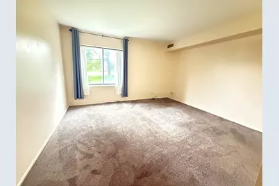 840 Wellington Avenue #103, Elk Grove Village, IL 60007 - Photo 11