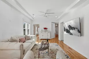 4042 N Kolmar Ave, Chicago, IL 60641 - Photo 7