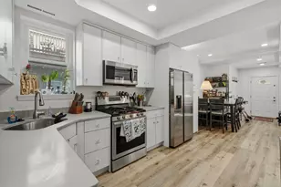 4042 N Kolmar Ave, Chicago, IL 60641 - Photo 33