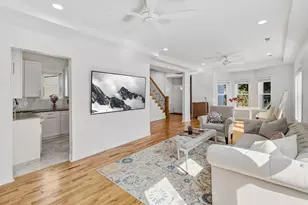 4042 N Kolmar Ave, Chicago, IL 60641 - Photo 3