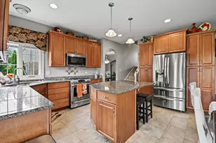 1750 Edmonds Ave, New Lenox, IL 60451 - Photo 9