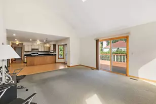 1600 Brentford Dr, Naperville, IL 60563 - Photo 21