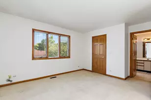 1600 Brentford Dr, Naperville, IL 60563 - Photo 45