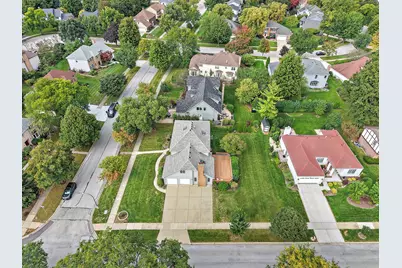 1600 Brentford Drive, Naperville, IL 60563 - Photo 71