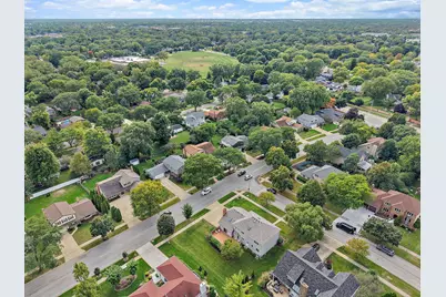 1600 Brentford Drive, Naperville, IL 60563 - Photo 79