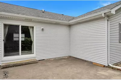 407 Sorin Circle, Manteno, IL 60950 - Photo 25