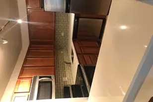 222 E Pearson St, Chicago, IL 60611 - Photo 5