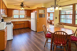 1004 Magnolia Dr, Joliet, IL 60435 - Photo 3