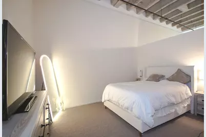 1645 W Ogden Avenue #440, Chicago, IL 60612 - Photo 9