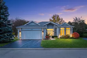 3177 N Southern Hills Dr, Wadsworth, IL 60083 - Photo 1