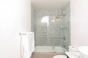 211 E Ohio St, Chicago, IL 60611 - Photo 15