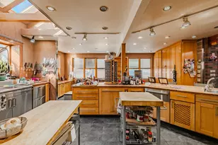 2426 Oak Park Ave, Berwyn, IL 60402 - Photo 11