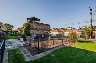 2426 Oak Park Ave, Berwyn, IL 60402 - Photo 31