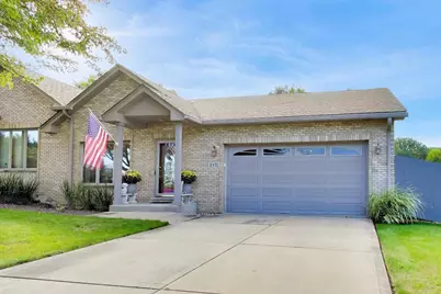 11S352 Deer Trail Court, Burr Ridge, IL 60527 - Photo 1