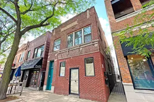 2112 W Roscoe St, Chicago, IL 60618 - Photo 1