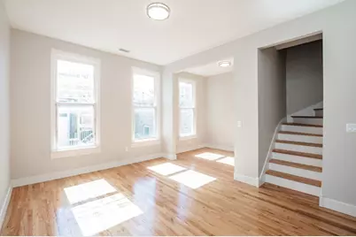 2112 W Roscoe Street #2R, Chicago, IL 60618 - Photo 3