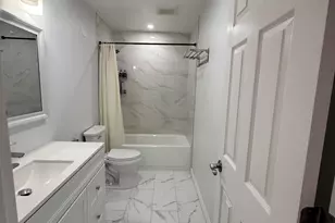 219 Pinewood Ln, Bloomingdale, IL 60108 - Photo 19