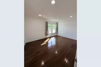 219 Pinewood Lane, Bloomingdale, IL 60108 - Photo 15