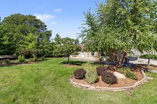 8420 W 83rd St, Justice, IL 60458 - Photo 3
