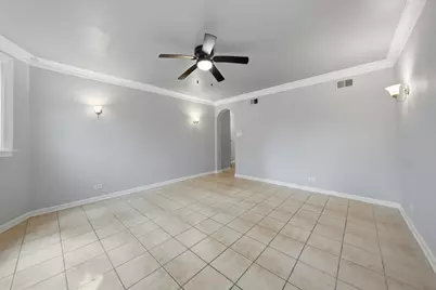 7932 S Kingston Avenue, Chicago, IL 60617 - Photo 19