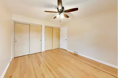 8022 Keeler Avenue, Skokie, IL 60076 - Photo 31
