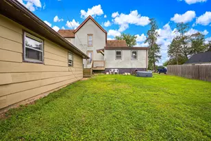 510 E Center St, LeRoy, IL 61752 - Photo 37