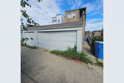 619 E 102nd Place, Chicago, IL 60628 - Photo 3
