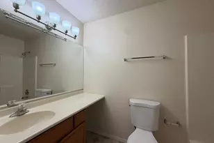 1320 Brook St, Saint Charles, IL 60174 - Photo 13