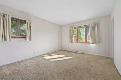 540 Edgewood Lane, Elk Grove Village, IL 60007 - Photo 17