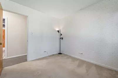 540 Edgewood Lane, Elk Grove Village, IL 60007 - Photo 19