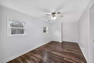 1337 Henry St, Des Plaines, IL 60016 - Photo 11