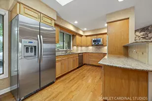 27200 W Lakeview Dr South Dr, Lake Barrington, IL 60084 - Photo 11