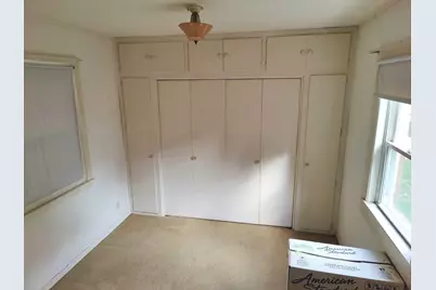 200 Earl Avenue, Joliet, IL 60436 - Photo 17