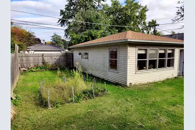 200 Earl Avenue, Joliet, IL 60436 - Photo 5