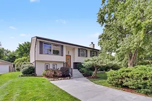 [Address not provided], Schaumburg, IL 60193 - Photo 1