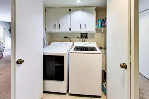 3 The Ct Of Harborside Ct, Northbrook, IL 60062 - Photo 17