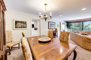 3 The Ct Of Harborside Ct, Northbrook, IL 60062 - Photo 7