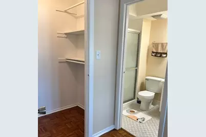 9605 S Komensky Avenue #202, Oak Lawn, IL 60453 - Photo 11