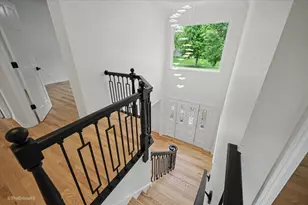 2726 Seiler Dr, Naperville, IL 60565 - Photo 17