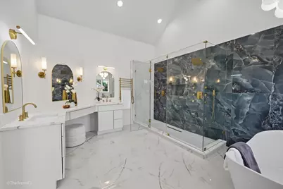 2726 Seiler Drive, Naperville, IL 60565 - Photo 23