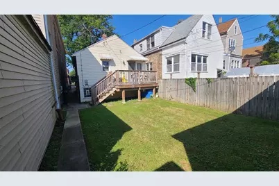 3627 S Damen Avenue, Chicago, IL 60609 - Photo 9