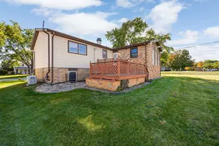 1138 Timber Ln, Darien, IL 60561 - Photo 33